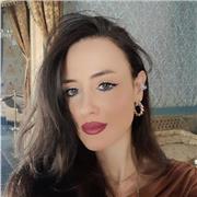 Professoressa di Letteratura italiana impartisce lezioni private personalizzate da remoto